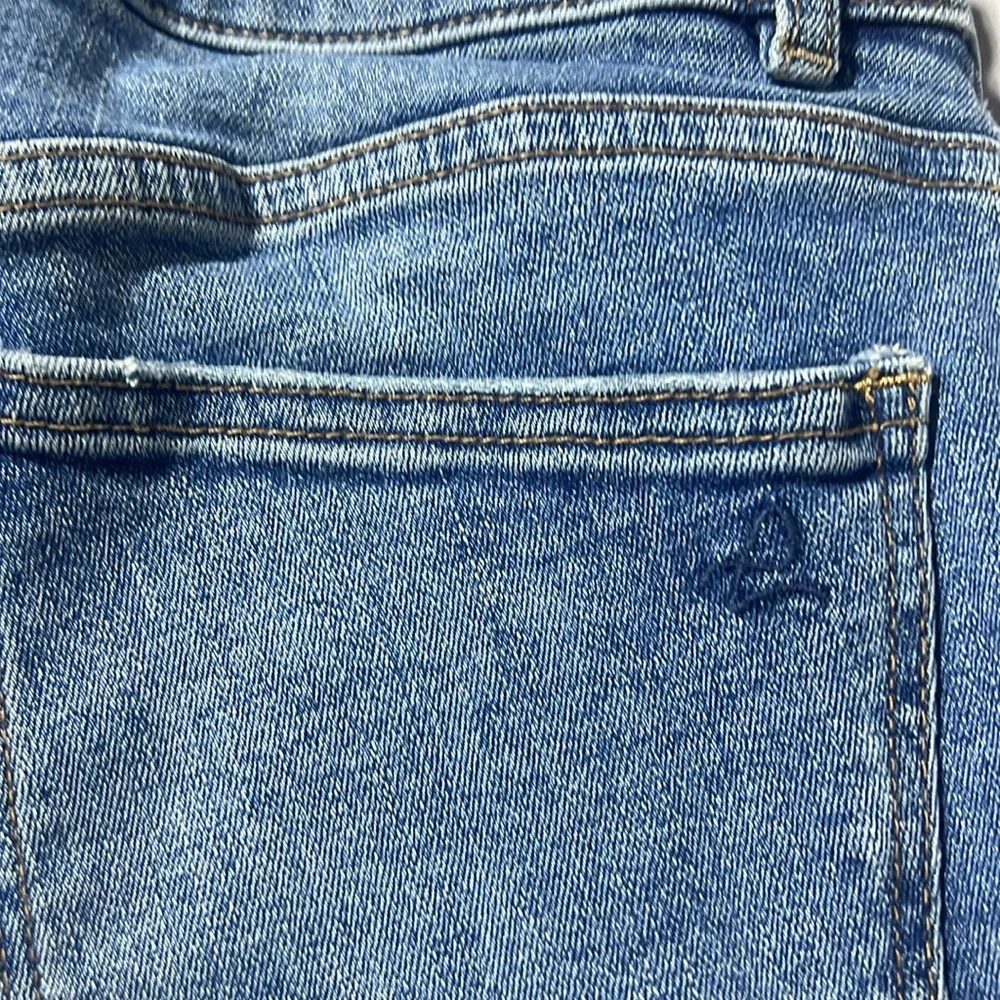 DL1961 jeans - Picture 3 of 9